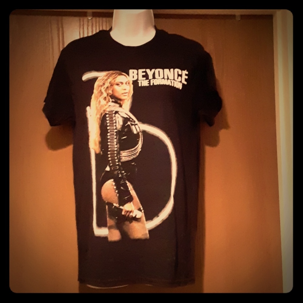 BEYONCE NEW CONCERT TOUR SHIRT BLACK NWOT